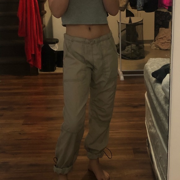 Baggy cargo pants - Picture 2 of 3